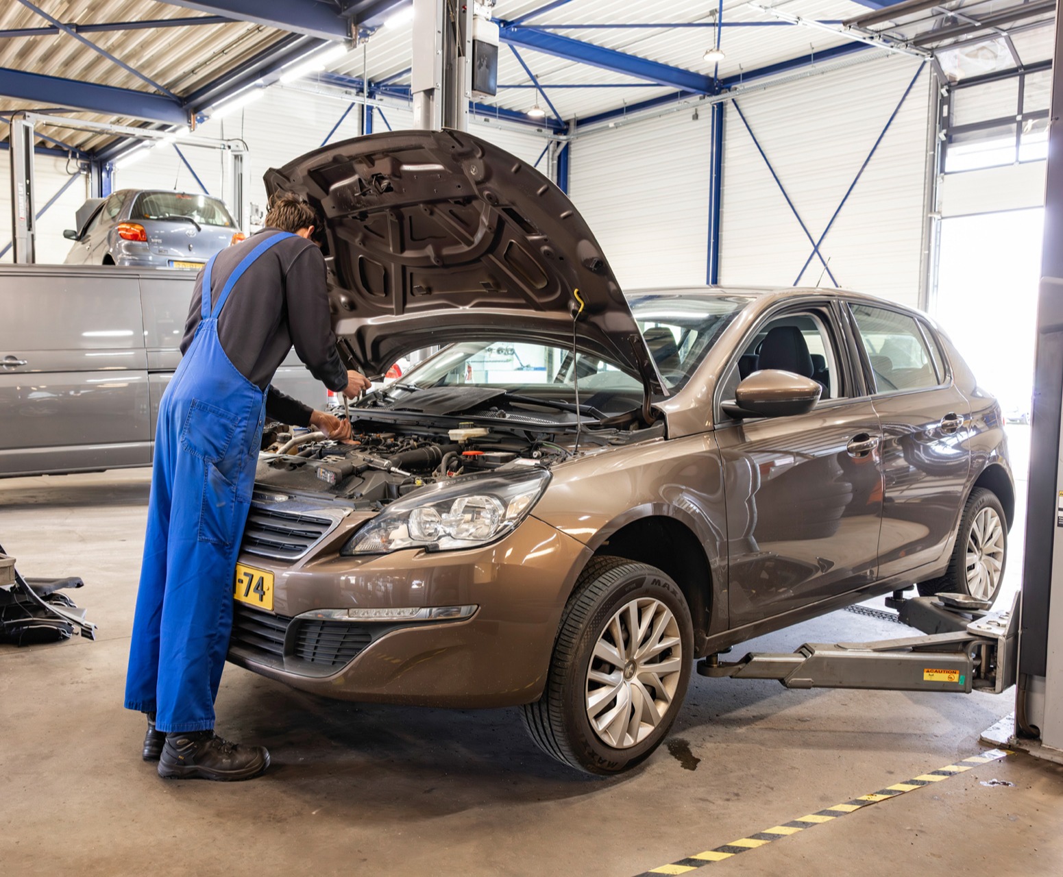 Content 22_content_image_1775032327450423961.jpg ONDERHOUD PERSONENAUTO'S | Garage Verburg